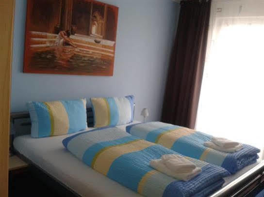 Hotel Ackermann Riedstadt Kültér fotó